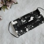 ULIZE Handmade  Melnbalta ar zirgiem un puķēm Children's Face mask