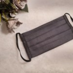 ULIZE Handmade Tum&scaron;i pelēka rūtaina Face mask