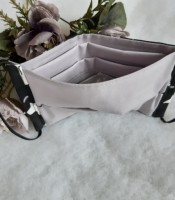 ULIZE Handmade Melnbalta ar zirgiem un puķēm Face mask