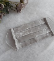 ULIZE Handmade Pelēka ar pieneņpūkām Face mask
